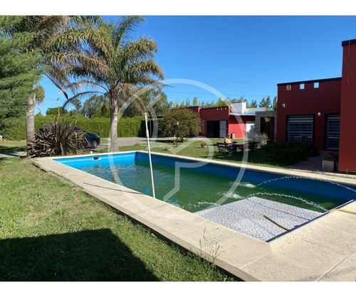 Imagen 9 de 12 de Quinta En Ranchos. Venta Hermosa Quinta
