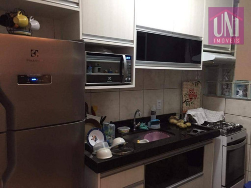 Imagem 4 de 14 de Apartamento Com 2 Dormitórios À Venda, 54 M² Por R$ 250.000 - Ap1564