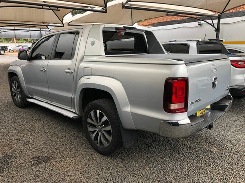 Imagem 4 de 12 de Volkswagen Amarok 3.0 V6 Tdi Diesel Highline Extreme Cd