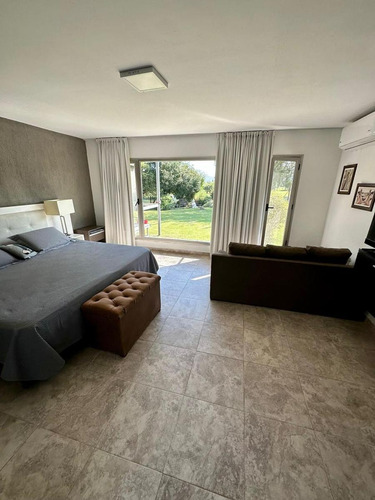 Casa, Venta, Barrio Privado Causana. 3 Dormitorios, 3 Baños. Cachorro De 360m2.