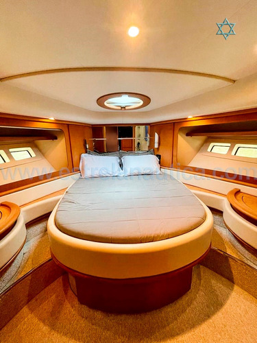 Imagem 10 de 13 de Lancha Intermarine 680 Full Barco Iate N Ferreti Azimut