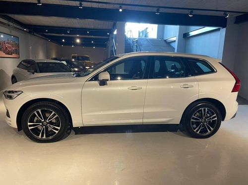 Imagem 7 de 11 de Volvo Xc60 2.0 T5 Gasolina Momentum Awd Geartronic