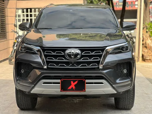 Toyota Fortuner Srv 2.4 Diesel 2022