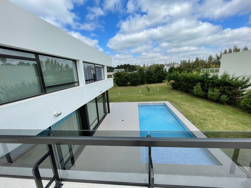 Imagen 9 de 13 de Venta / Chalet 5 Ambientes Barrio Privado Rumenco / Los Ceibos / Mar Del Plata