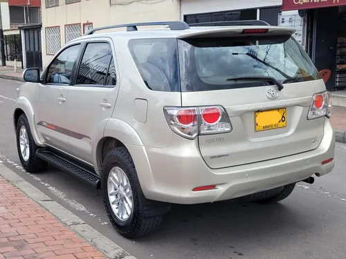 Toyota Fortuner 2.7l 4x4