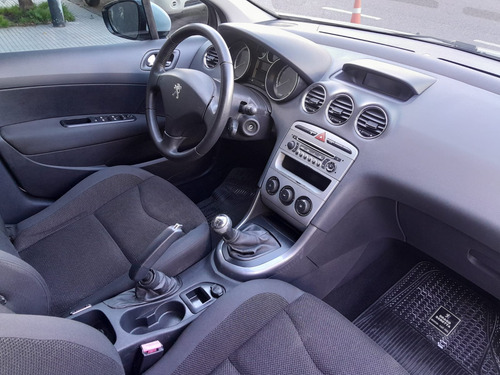 Peugeot 408 2.0 Allure 143cv