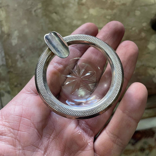 Imagem 2 de 4 de Antigo Pequeno Cinzeiro Em Cristal Francês E Prata De Lei