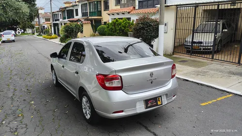 Renault Logan 1.6 Expression / Life +