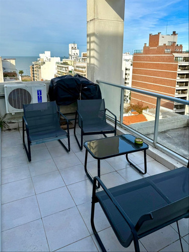 Alquiler, Penthouse A Pasos De La Rambla, Punta Carretas