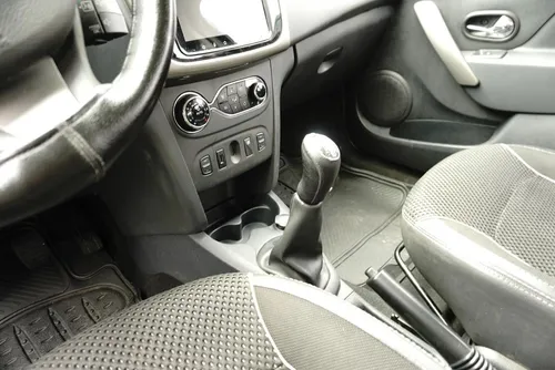 Renault Stepway 1.6 Intense Mecánica