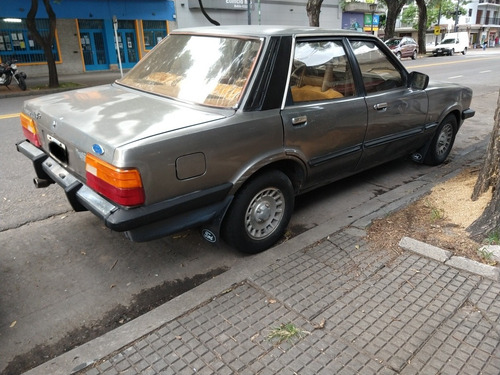 Ford Taunus 2.3 Ghia