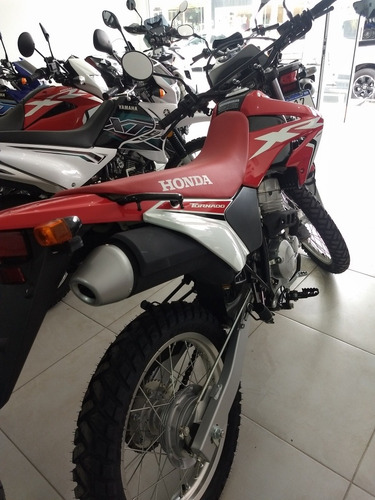 Imagen 10 de 15 de Honda Tornado