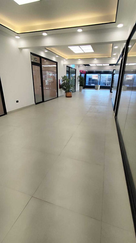 Arriendo Local Comercial, Casa Montt, Ccó. (91249)