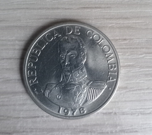 Moneda De Un Peso Colombiano