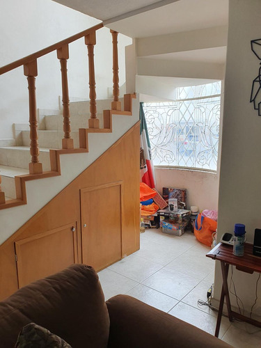 En Venta Casa En Centro Sur, Claustros Del Sur, Gran Ubicación, Oportunidad !
