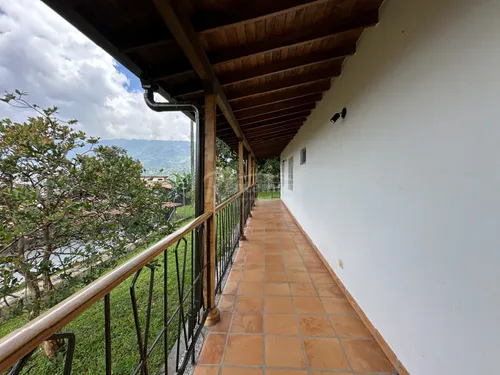 Casa En Arriendo En Las Antillas. Cod A775998