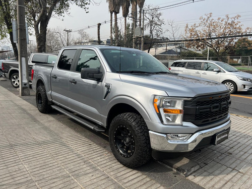 Ford F-150 XLT 3.3 4X2