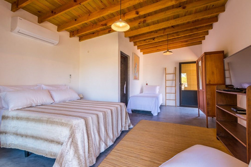 Petit Hotel En Arena De Jose Ignacio (ref: Atm-6839)