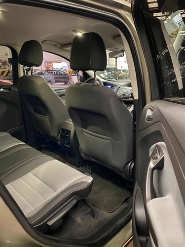 Imagen 7 de 13 de Ford Escape 2.5 Se L4 Aut Ac 2013