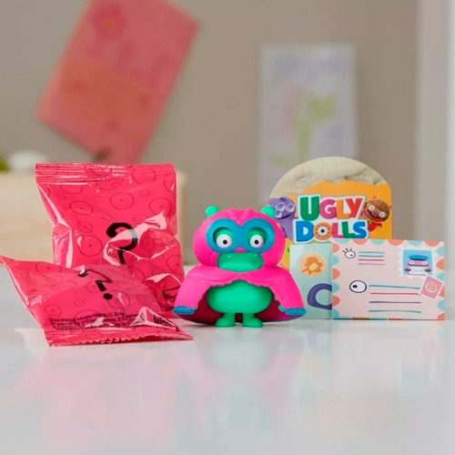 Imagen 3 de 10 de Ugly Dolls Figuras Coleccionables E4520 Hasbro Educando