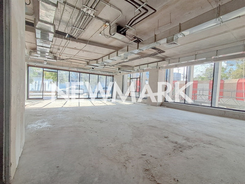 Local Exclusivo De 148 M2 En Edificio Clase A Providencia
