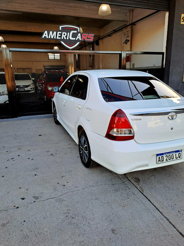 Toyota Etios 1.5 Sedan Xls