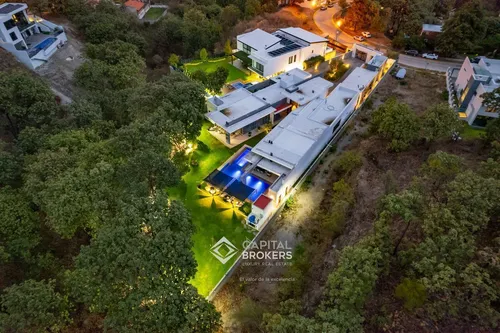 Casa De Una Planta Amueblada Con Alberca En El Palomar Lujo Sur