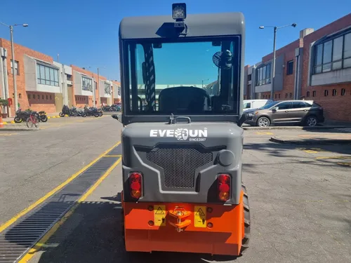 Minicargador Electrico Articulado Everun Erel 10