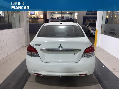 Mitsubishi Mirage G4 Full 2014