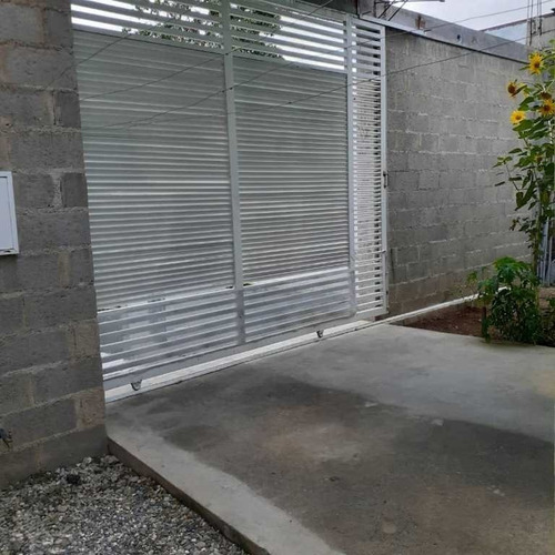 Imagen 2 de 15 de Casa En Venta. Barquisimeto Centro. Carrera 33.