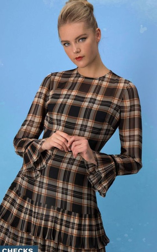 Blusa Cuadros Con Etiquet Ivonne (Usado)
