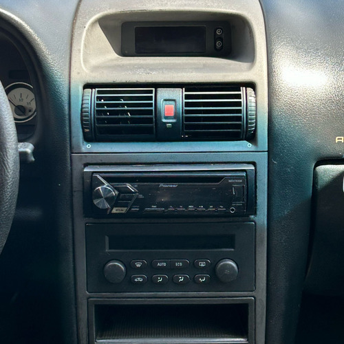 Chevrolet Astra 2.0 Advantage Flex Power 5p