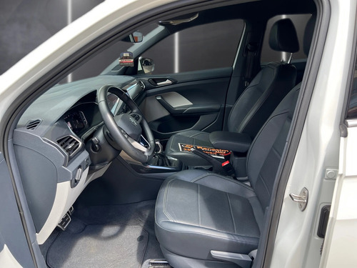 Volkswagen T-Cross 1.4 250 TSI TOTAL FLEX HIGHLINE AUTOMÁTICO