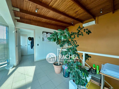 Arriendo Bodegas Y Oficinas En Sector Pueblo Nuevo
