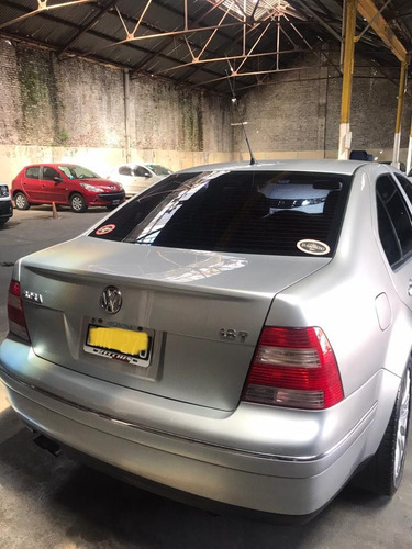 Volkswagen Bora 1.8 T Highline Tiptr Cu