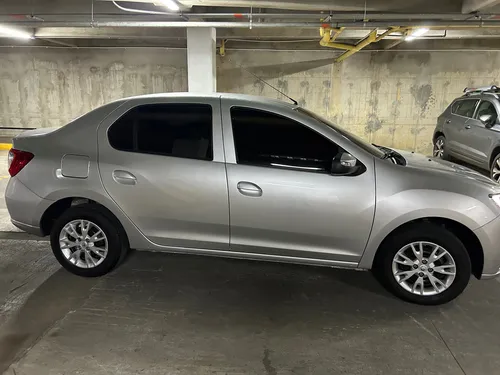 Renault Logan 1.6 Authentique / Life