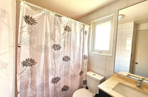 Oportunidad Por Viaje! Venta Casa, 105m2, 3d 3b