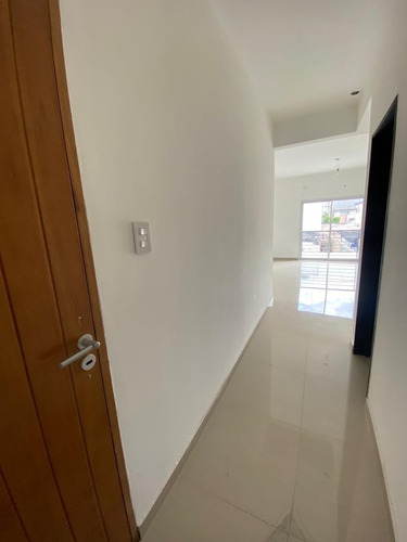 Imagen 2 de 11 de Oportunidad Departamento Monoambiente A Estrenar En San Justo