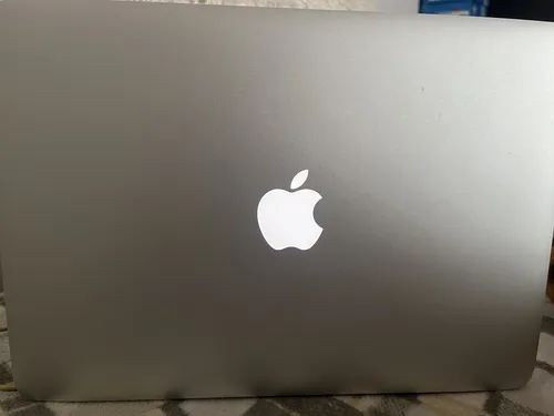 Mac Book Air 13 (2017) (Usado)
