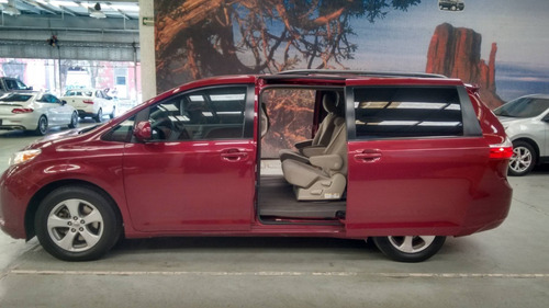 Toyota Sienna 2017