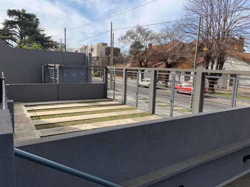 Venta- Depto 3 Ambientes Con Cochera - Con Expensas Bajas!