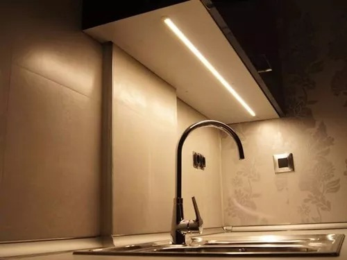 Listón Iluminación Led Interconectable Bajo Alacena 30cm Luz Blanco frío