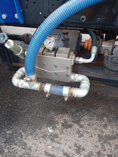 Caminhao Volkswagem 17-190 Limpa Fossa E Hidrojato De 12.000