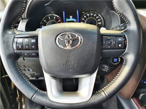 Toyota Hilux Sw4 2.8 Srx 4x4 7 Lugares 16v Turbo Intercooler