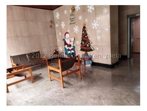 Imagen 6 de 12 de Elisa Erebrie Apartamento Los Palos Grandes 0412.019.92.69 Código: 22-27484