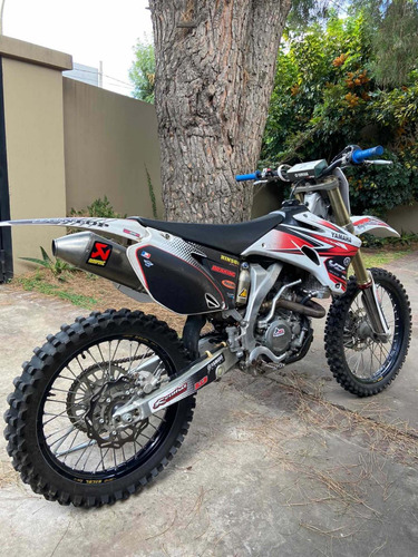 Yamaha Yzf