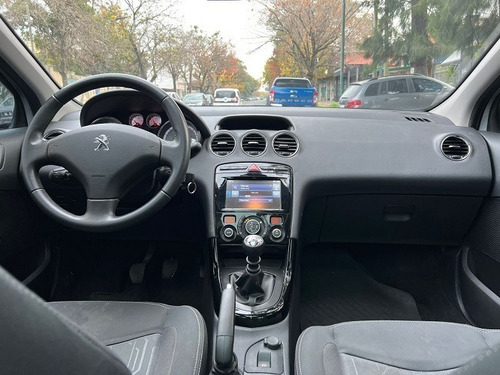 Imagen 16 de 25 de Peugeot 308 Allure Pack Hdi De 115cv U/mano 2019 61.000km