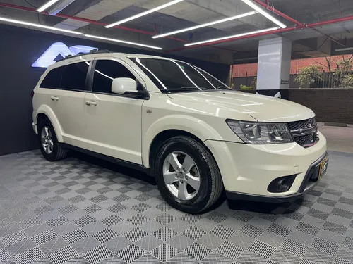 Dodge Journey 2.4 Se 7A At COJINERIA EN CUERO