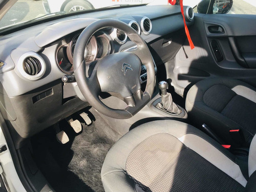 Imagen 12 de 13 de Citroën C3 2015 1.5 Origine Pack Zenith I 90cv