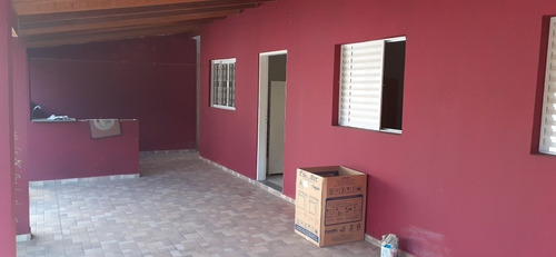 Chácara 500mts 2 Dormitórios Um Com Suíte.